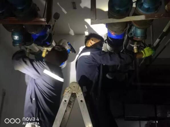 烈日炎炎，不能阻擋益和人為民服務(wù)之心！